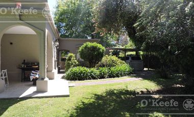 Casa de estilo colonial en venta  en Country Club El Carmen