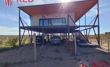 VENTA DE CASA EN CHOCON MEDIO
