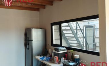 VENTA DE CASA EN CHOCON MEDIO