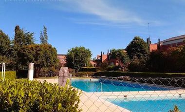 Venta - Departamento con terraza en Las Mercedes - Pilar