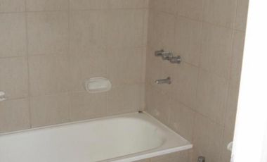 Venta - Departamento con terraza en Las Mercedes - Pilar