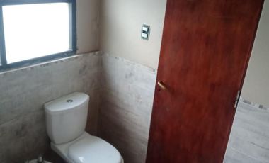 VENDO CASA 4 AMBIENTES MAS DEPARTAMENTO EN BARRIO BOSQUE ALEGRE
