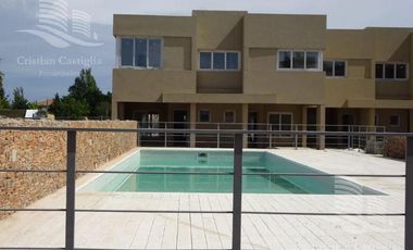 Departamento a la Venta y Alquiler en Jardines del Palmar
