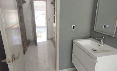 CASA EN VENTA EN JARDINDES DE BELLAVISTA