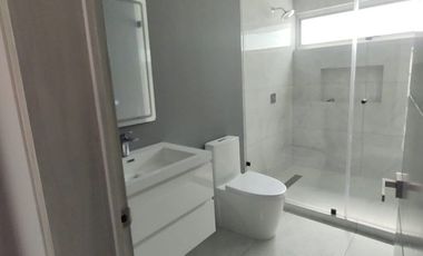 CASA EN VENTA EN JARDINDES DE BELLAVISTA