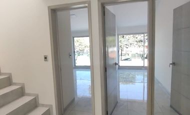 CASA EN VENTA EN JARDINDES DE BELLAVISTA