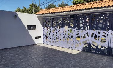 CASA EN VENTA EN JARDINDES DE BELLAVISTA