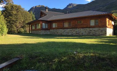 Casa - El Hoyo