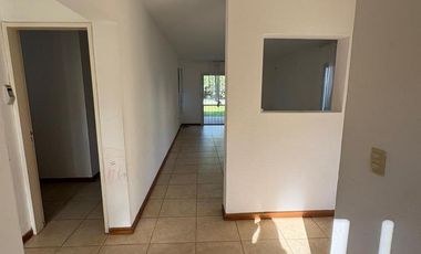 Alquiler 3 dormitorios - Villa Allende Golf - Uspallata al 400