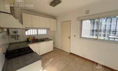 Alquiler 3 dormitorios - Villa Allende Golf - Uspallata al 400