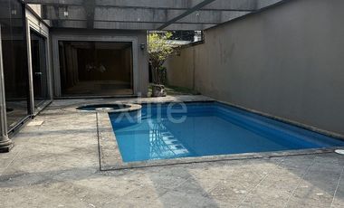 CASA EN VENTA, LOMAS DE CHAPULTEPEC