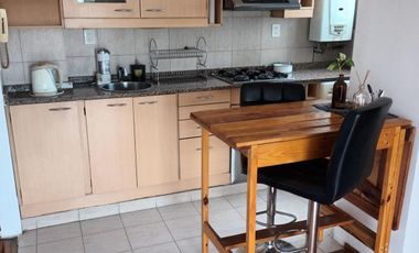 2 Amb Equipado/ Piso alto con TERRAZA / Muy Luminoso / Caballito