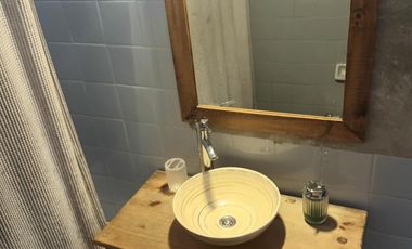 2 Amb Equipado/ Piso alto con TERRAZA / Muy Luminoso / Caballito