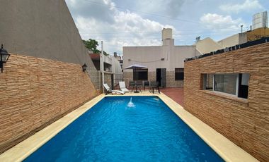 Casa de 4 ambientes en lote propio en Ramos Mejia