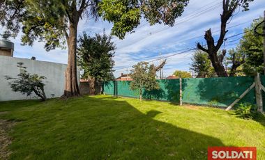 Venta casa en Bella Vista - reciclada a nuevo, a estrenar!