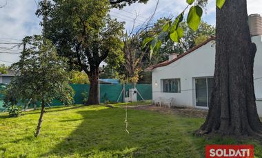 Venta casa en Bella Vista - reciclada a nuevo, a estrenar!