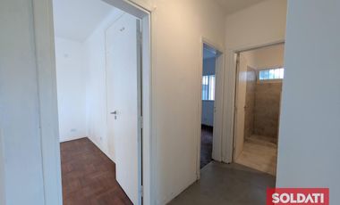 Venta casa en Bella Vista - reciclada a nuevo, a estrenar!