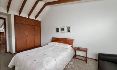 Casa Comercial en Arriendo, barrio Guayacanes, Manizales