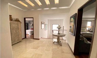Venta casa envigado a cerca del poblado 2 niveles remodelada luxury