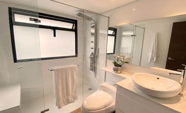 Venta casa envigado a cerca del poblado 2 niveles remodelada luxury