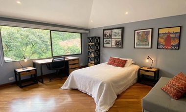 Venta casa envigado a cerca del poblado 2 niveles remodelada luxury