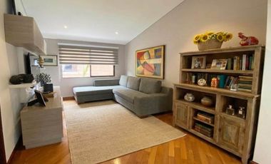 Venta casa envigado a cerca del poblado 2 niveles remodelada luxury