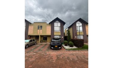 VENTA CASA CAJIC