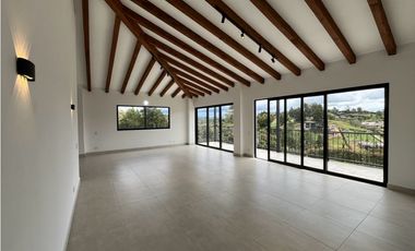 Casa en Arriendo en Vía San Antonio - La Ceja