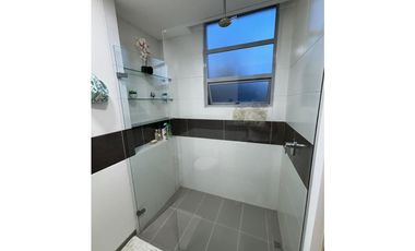 APARTAMENTO EN EL ESMERALDAL