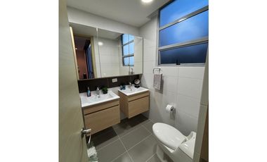 APARTAMENTO EN EL ESMERALDAL