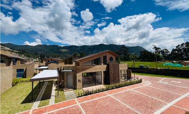 ARRIENDO CASA DE UN PISO, CAJICA