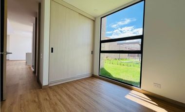 ARRIENDO CASA DE UN PISO, CAJICA