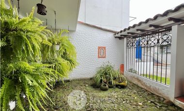 Casa en Arriendo, barrio Guayacanes, Manizales