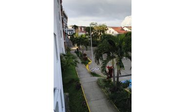 VENDO APARTAMENTO SECTOR UNICENTRO PEREIRA
