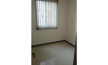 VENDO APARTAMENTO SECTOR UNICENTRO PEREIRA