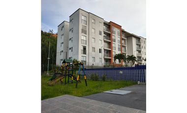 VENDO APARTAMENTO SECTOR UNICENTRO PEREIRA