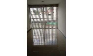 VENDO APARTAMENTO SECTOR UNICENTRO PEREIRA