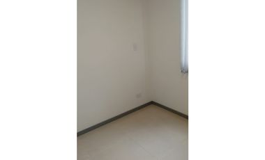 VENDO APARTAMENTO SECTOR UNICENTRO PEREIRA