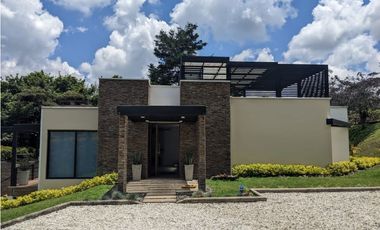 Arriendo casa campestre amoblada en Pontezuela – Rionegro