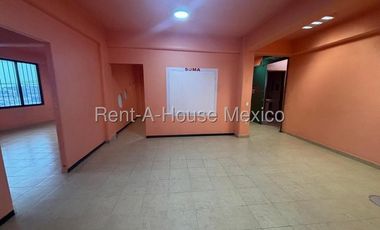 Bodega comercial en renta en Ecatepec de Morelos, Edo. de México 26-2716 FM