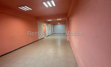 Bodega comercial en renta en Ecatepec de Morelos, Edo. de México 26-2716 FM