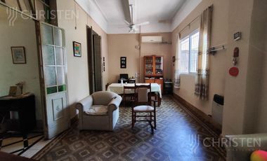 Casa en venta en barrio sur.