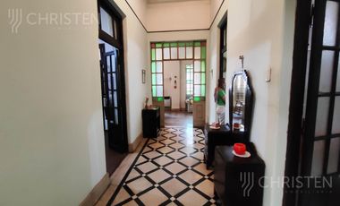 Casa en venta en barrio sur.