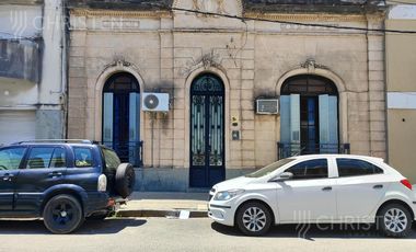 Casa en venta en barrio sur.