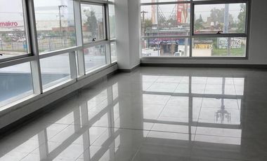 Oficina en Alquiler en Diva de Gama - Hermosa vista - 200 m2