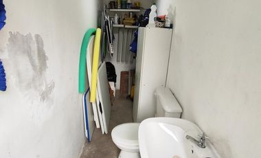 Casa en venta de 3 habitaciones cochera patio y pileta en barrio Sargento Cabral