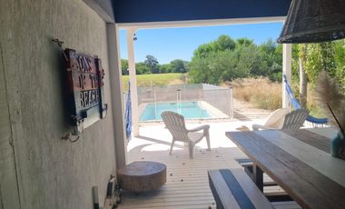Lindisima casa en Costa Esmeralda Golf 2,  con pileta, parrilla fogonero y vista al golf.