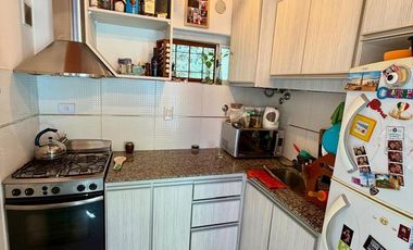 Hermosa casa tipo cabaña con pileta en barrio cerrado!!