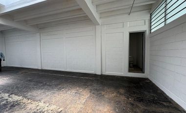 Renta Bodega Industrial, 110m2, Granjas México, Iztacalco, CDMX