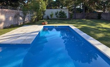 Quinta en venta en Loteo Bosque La Salle, sobre Bv. del Bosque